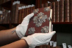 J·K·罗琳童话集手抄本拍卖　落槌价近37万英镑