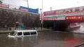 朝阳市暴雨致部分路面积水严重　全市公交车停运