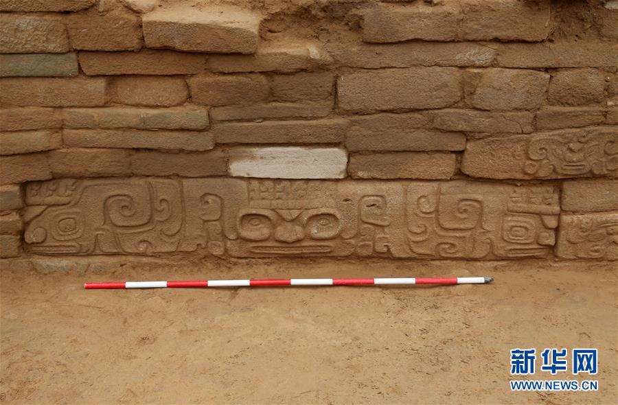 陕西石峁遗址皇城台发现70余件精美石雕